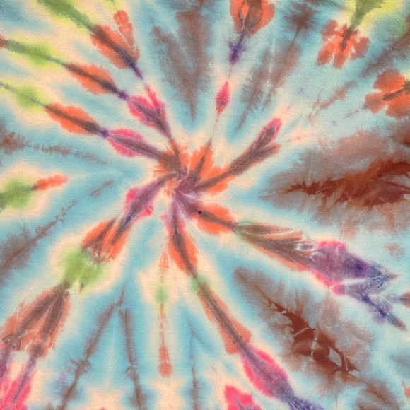Tie Dye Spiral Tee - Picture 3 of 9